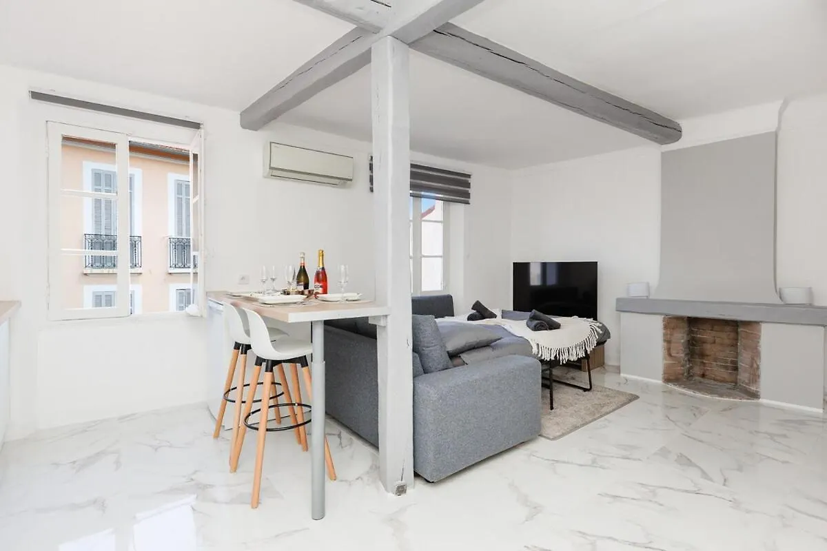 Renoveted Studio - Central - Ac Cannes 0*,