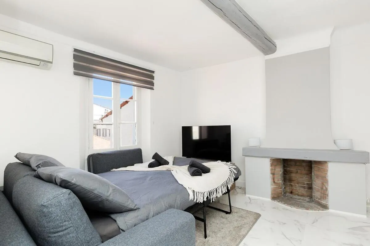 Renoveted Studio - Central - Ac Cannes 0*,  Francie